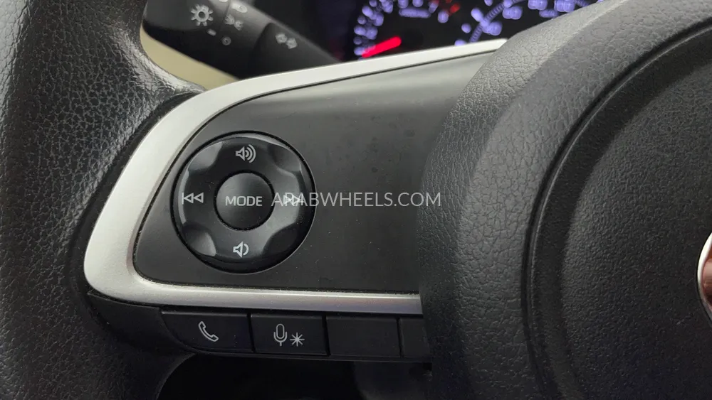 Toyota Yaris 2023 for Sale in Dubai Image-35