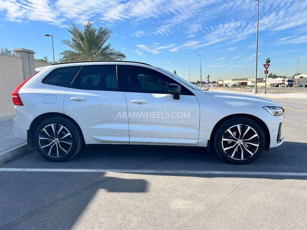فولفو إكس سي 60 2023 for Sale in دبي Image-2
