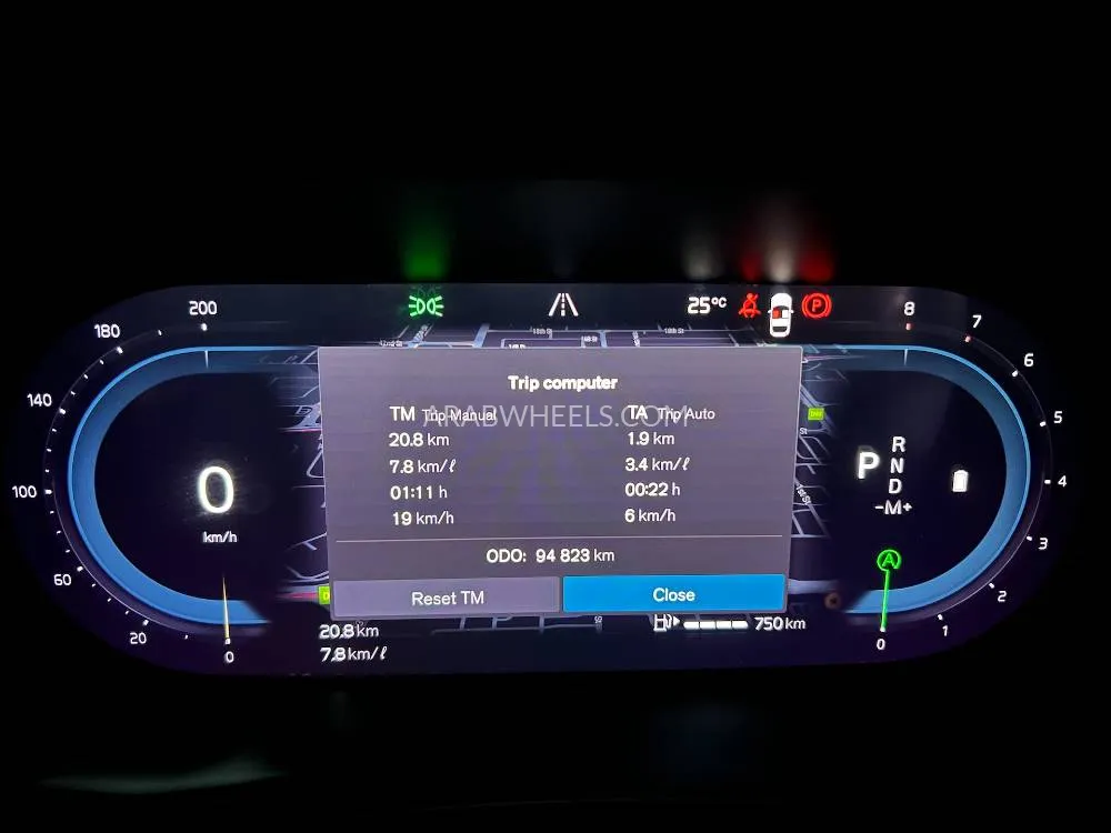 فولفو إكس سي 60 2023 for Sale in دبي Image-13