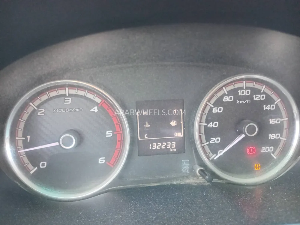 ميتسوبيشي L200 2021 for Sale in الشارقة Image-9