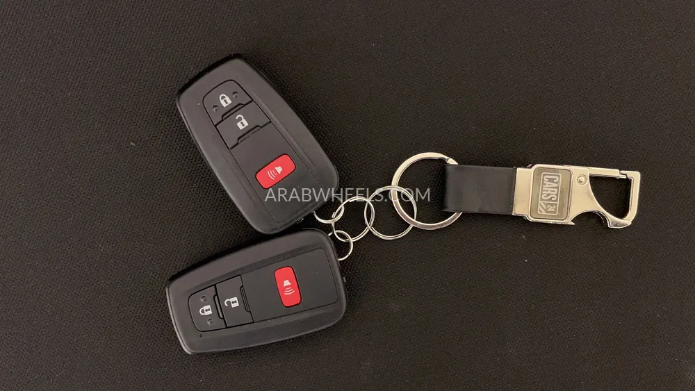 تويوتا كورولا كروس 2024 for Sale in دبي Image-27