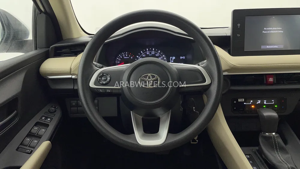 Toyota Yaris 2023 for Sale in Dubai Image-16