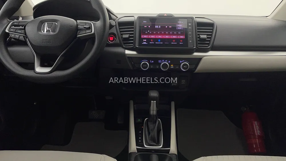 Honda City 2024 for Sale in Dubai Image-14