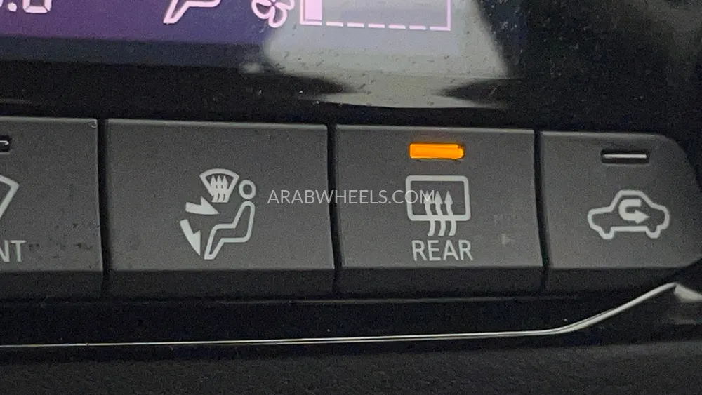 Nissan Kicks 2024 for Sale in Dubai Image-42