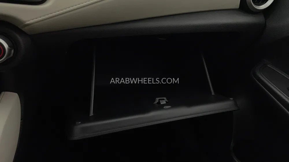 نيسان صني 2022 for Sale in دبي Image-26