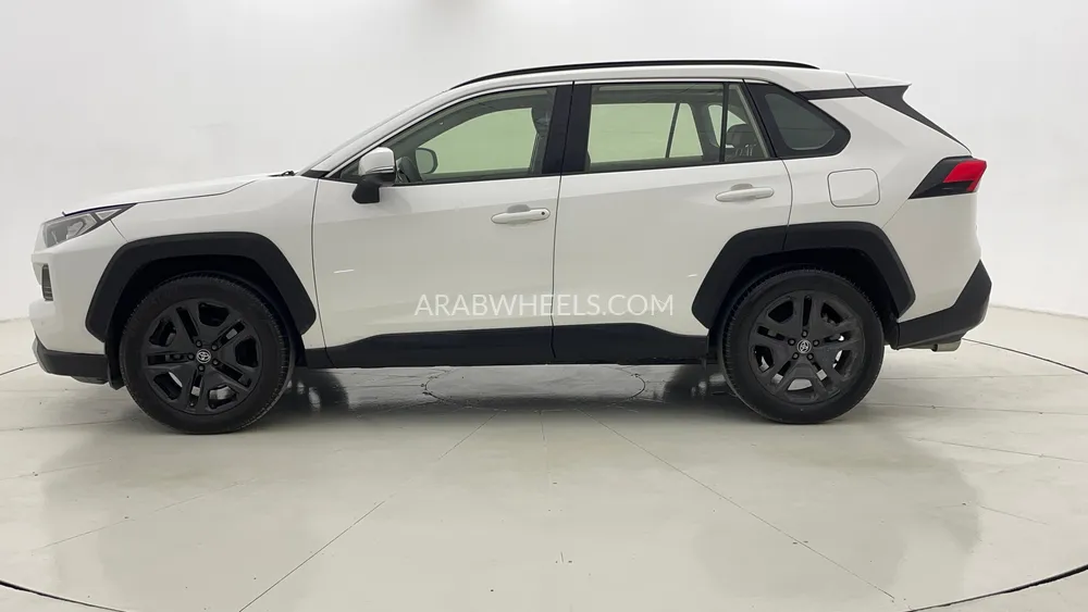 Toyota Rav4 2024 for Sale in Dubai Image-6