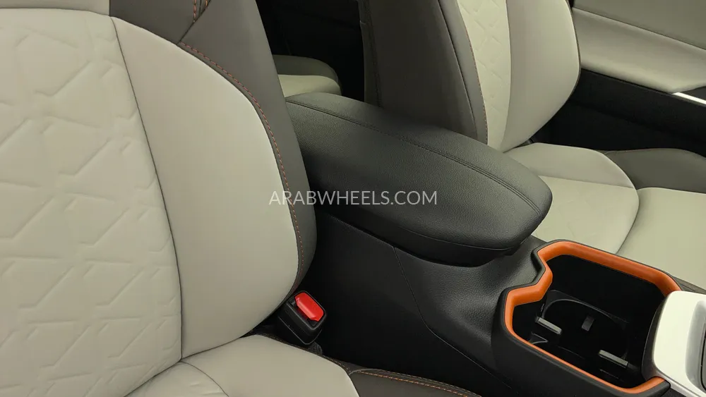 Toyota Rav4 2024 for Sale in Dubai Image-40