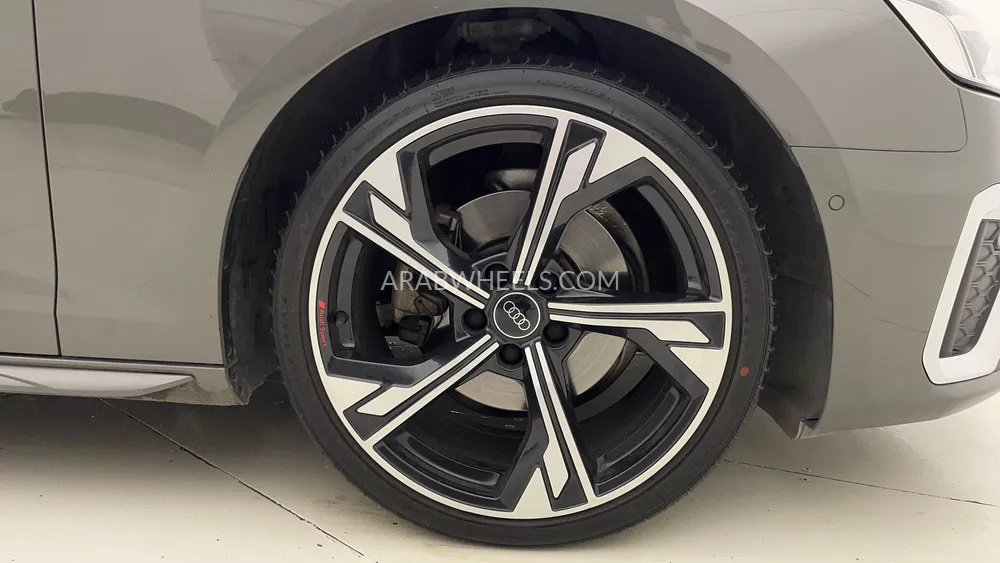 Audi A4 2024 for Sale in Dubai Image-10