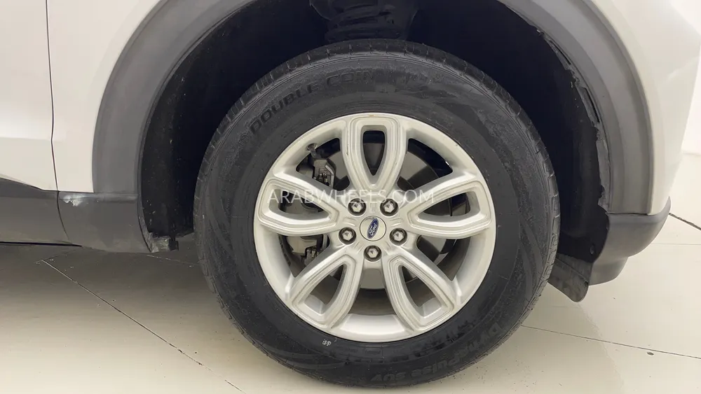 Ford Explorer 2022 for Sale in Dubai Image-10