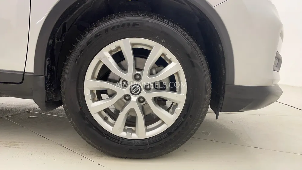 Nissan X-Trail 2021 for Sale in Dubai Image-10