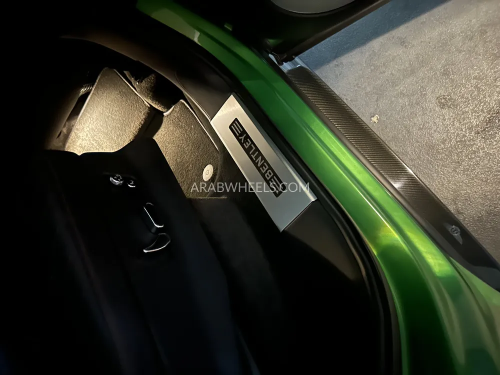 Bentley Bentayga 2017 for Sale in Dubai Image-6