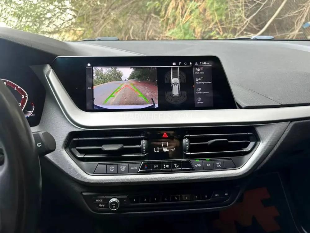 BMW 1 series 2022 for Sale in Sharjah Image-6