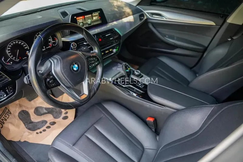 BMW 5 series 2020 for Sale in Sharjah Image-9