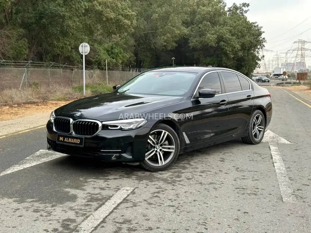 BMW 5 series 2022 for Sale in Sharjah Image-10