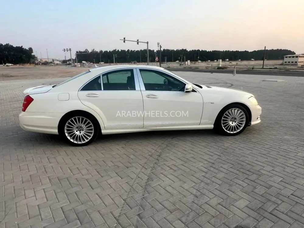 Mercedes Benz CLS Class 2009 for Sale in Sharjah Image-7