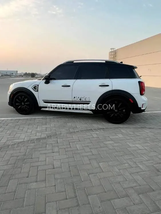 Mini Cooper 2020 for Sale in Sharjah Image-11