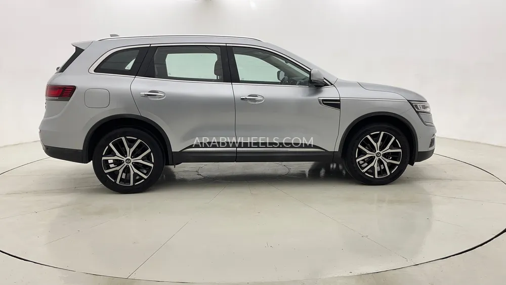 Renault Koleos 2022 for Sale in Dubai Image-2