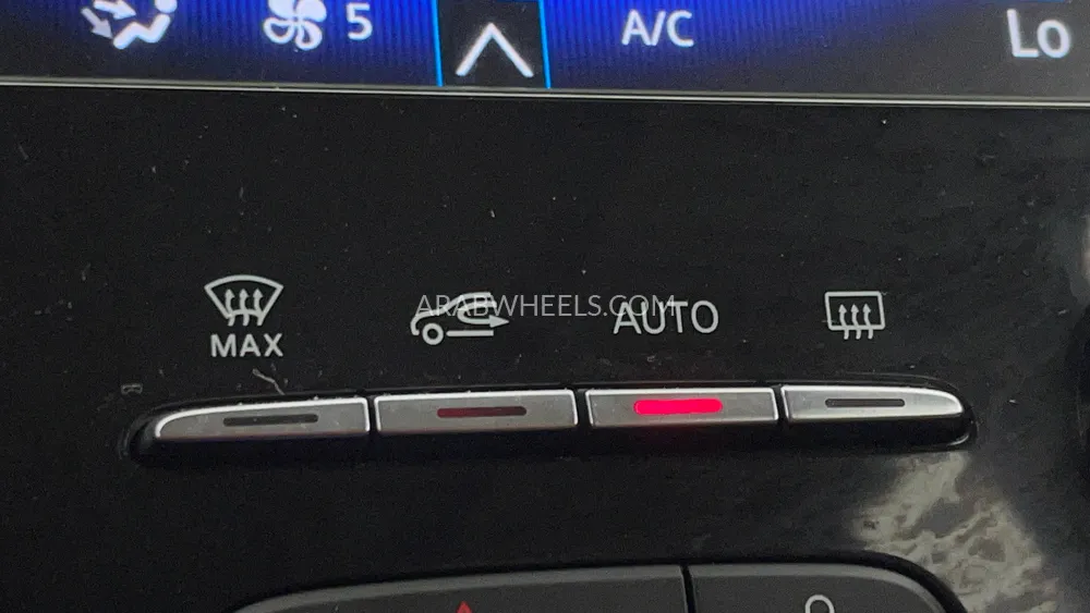 Renault Koleos 2022 for Sale in Dubai Image-49