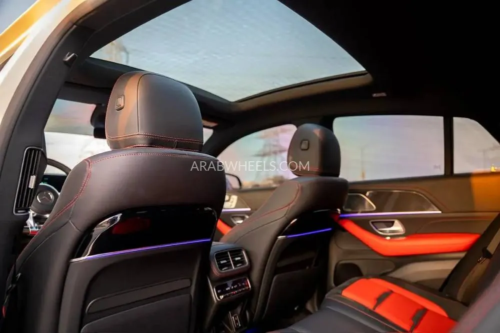 مرسيدس بنز GLE Class 2022 for Sale in الشارقة Image-14