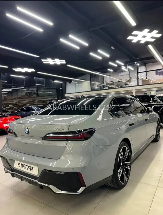 BMW 7 series 2023 for Sale in Dubai Image-10