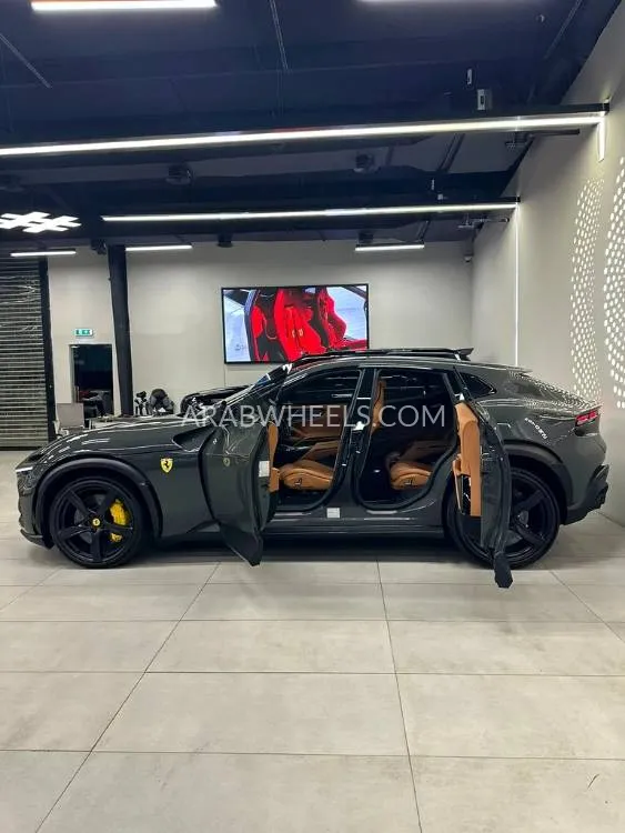 Ferrari Purosangue 2024 for Sale in Dubai Image-18