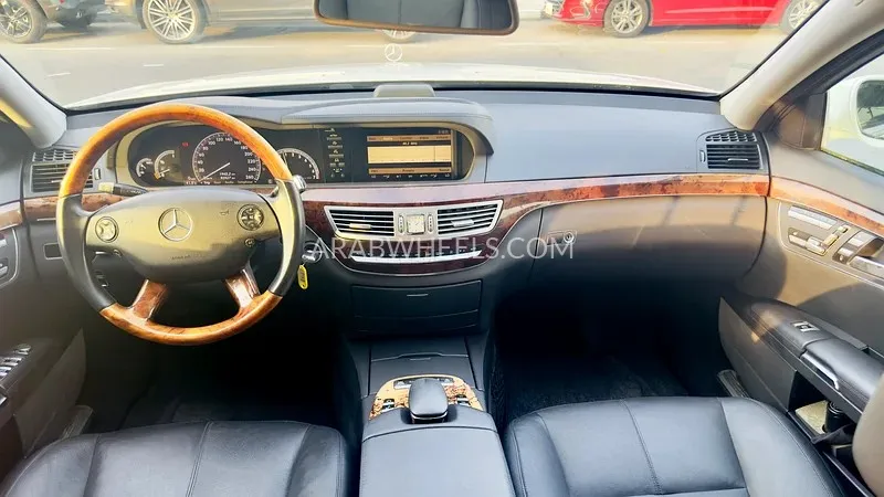 Mercedes Benz CLS Class 2007 for Sale in Dubai Image-7