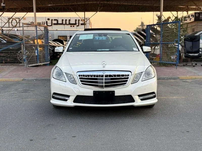 Mercedes Benz E Class 2012 for Sale in Dubai Image-13