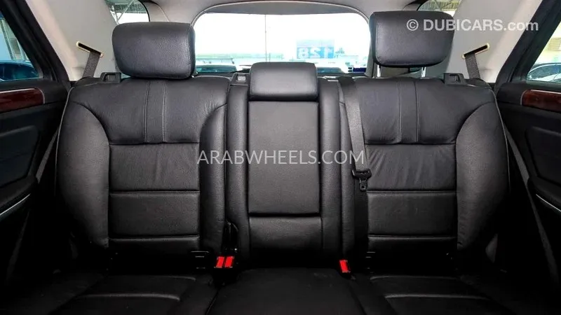 Mercedes Benz ML Class 2010 for Sale in Dubai Image-13