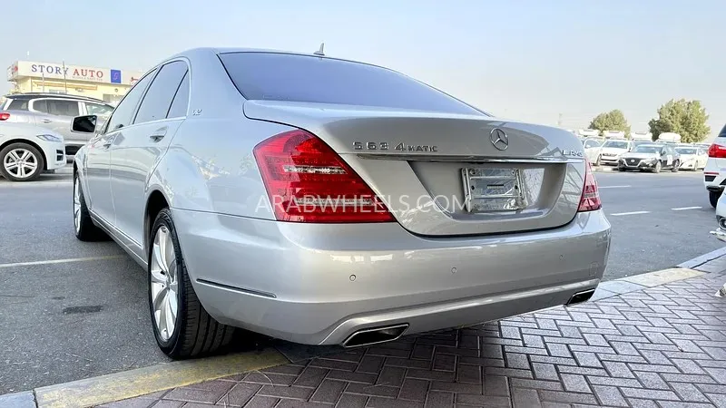 Mercedes Benz CLS Class 2012 for Sale in Dubai Image-20