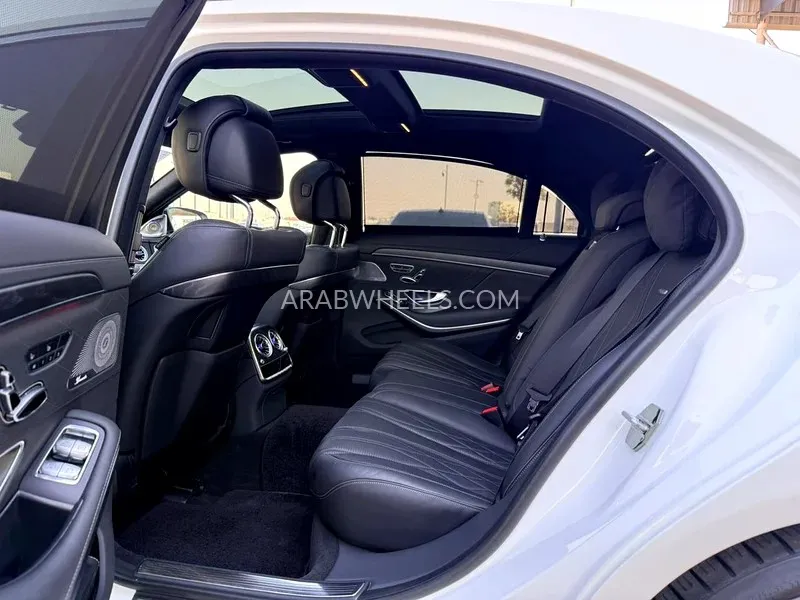Mercedes Benz CLS Class 2018 for Sale in Dubai Image-7