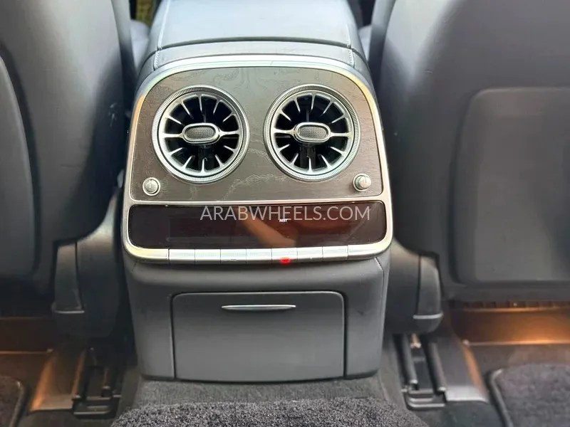 Mercedes Benz CLS Class 2018 for Sale in Dubai Image-17