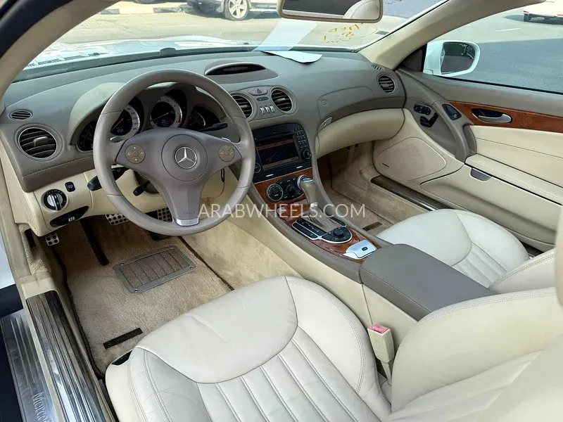 Mercedes Benz SL Class 2010 for Sale in Dubai Image-3