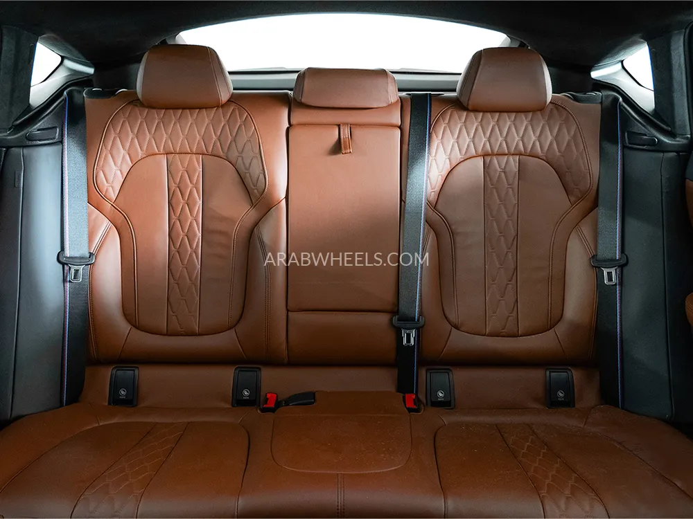 BMW X6 2023 for Sale in Dubai Image-12