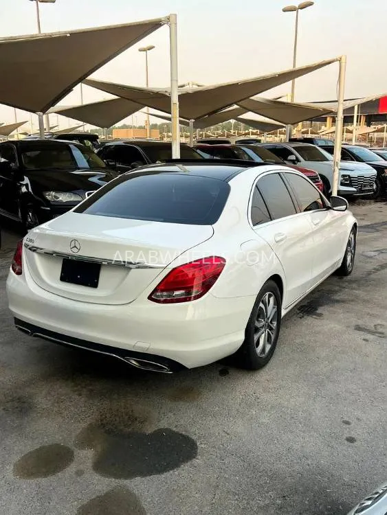 مرسيدس بنز كلاس C 2018 for Sale in الشارقة Image-5