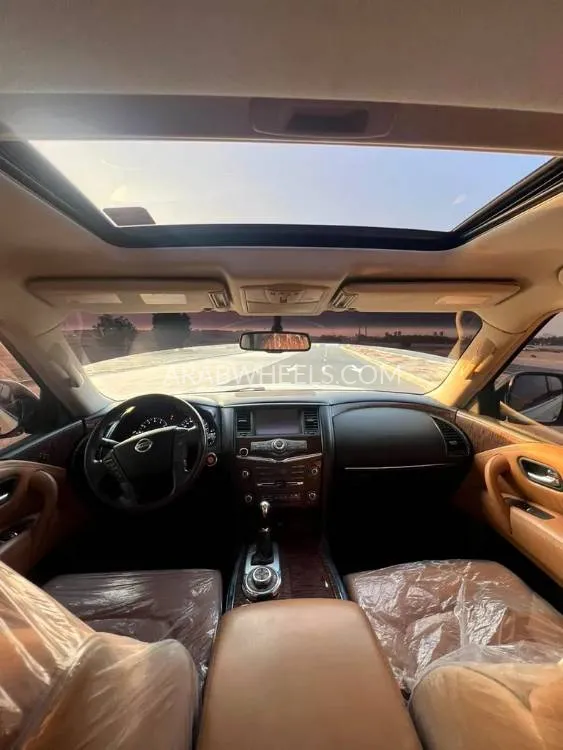 Nissan Patrol 2017 for Sale in Sharjah Image-11