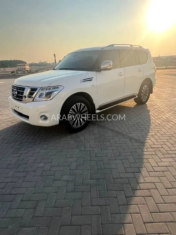 Nissan Patrol 2016 for Sale in Sharjah Image-10