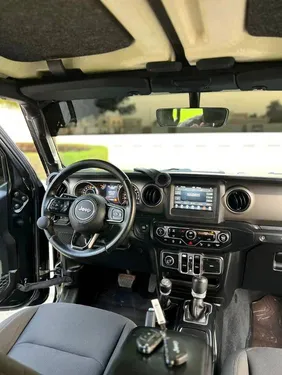 Jeep Wrangler Sport 3.6L A/T 2018