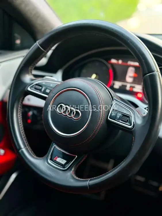 Audi S8 2014 for Sale in Sharjah Image-15