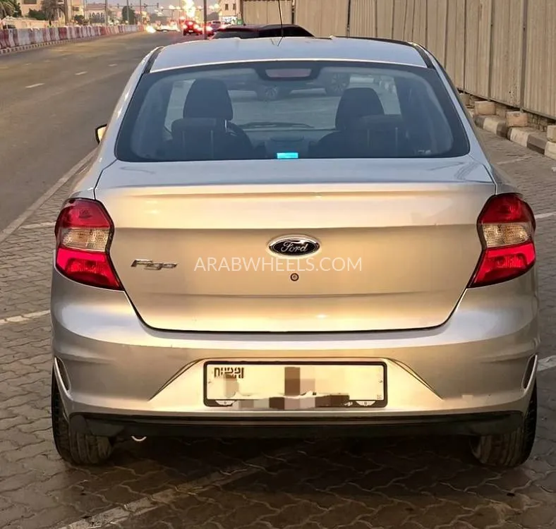 Ford Figo 2019 for Sale in Sharjah Image-4