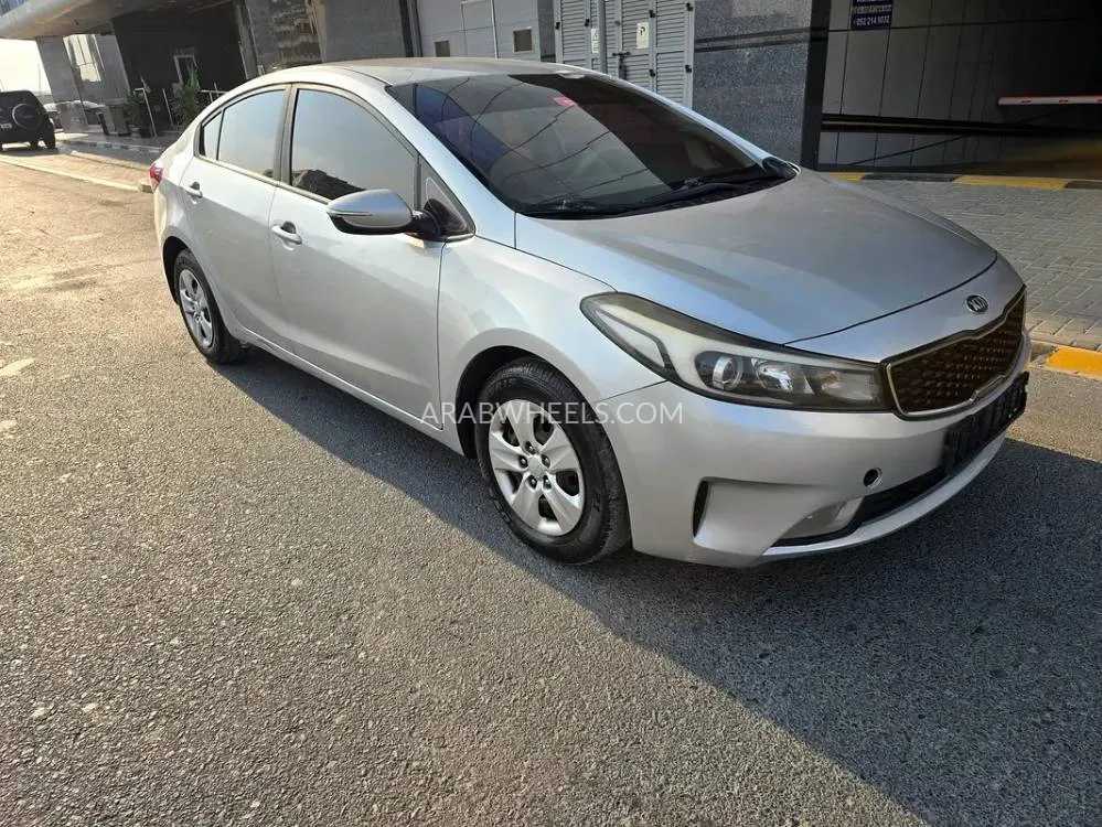 Kia Cerato 2018 for Sale in Sharjah Image-2