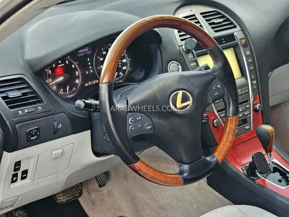 لكزس ES 2008 for Sale in دبي Image-8