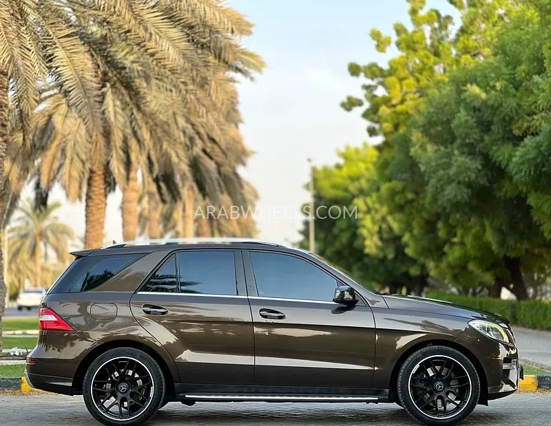 Mercedes Benz ML Class 2013 for Sale in Sharjah Image-11