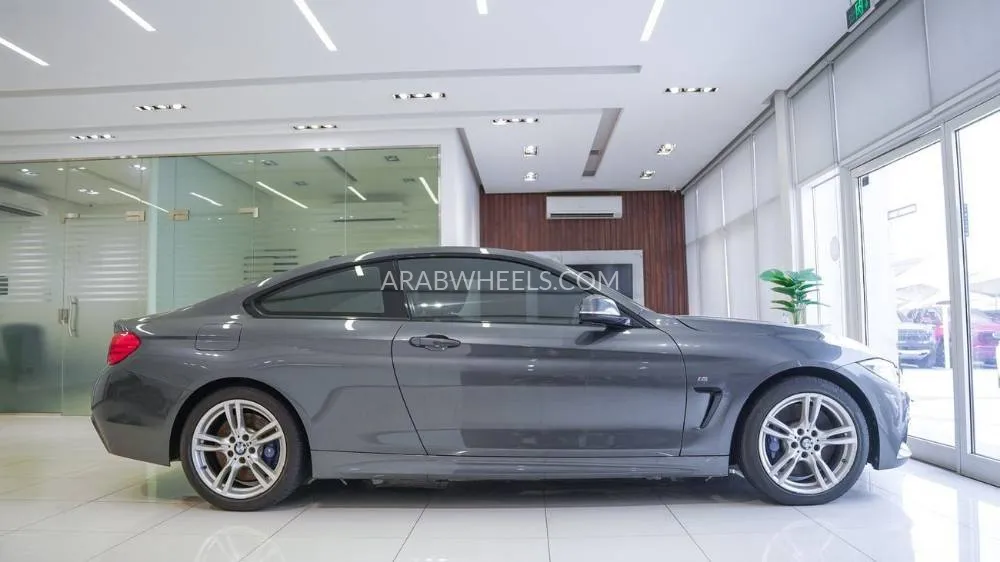 BMW 4 series 2015 for Sale in Sharjah Image-4