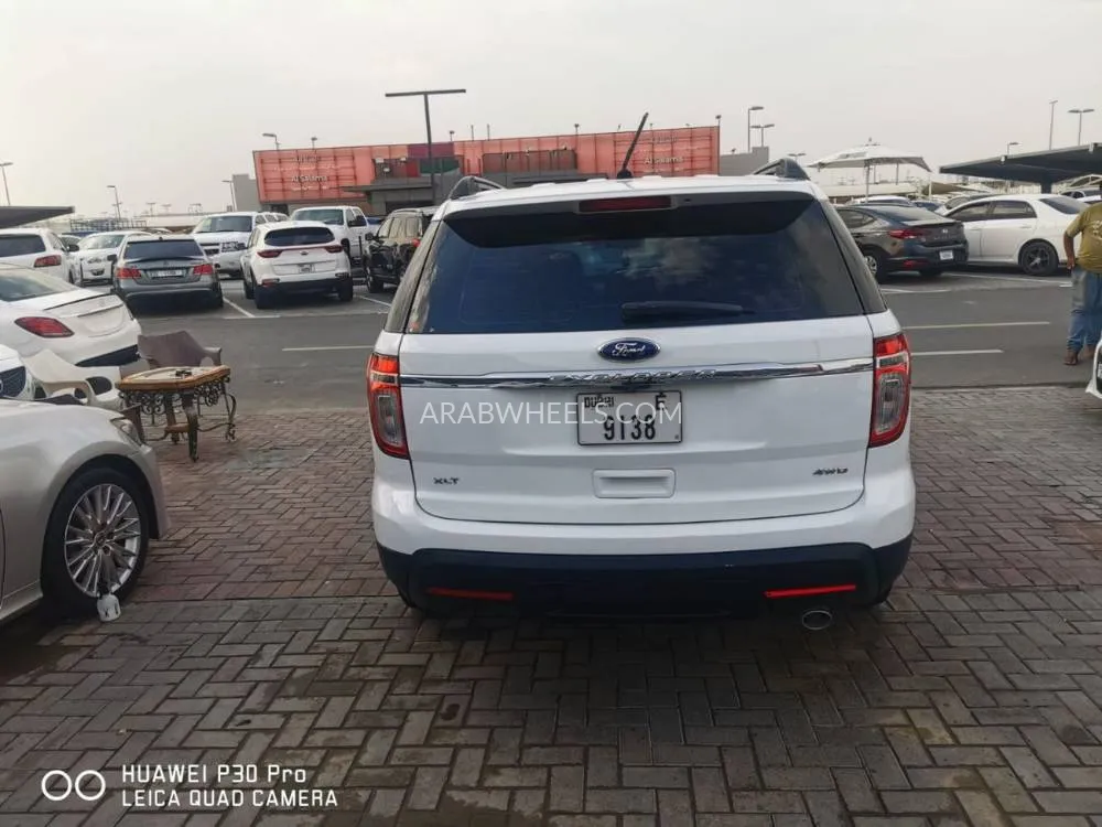 Ford Explorer 2014 for Sale in Sharjah Image-13