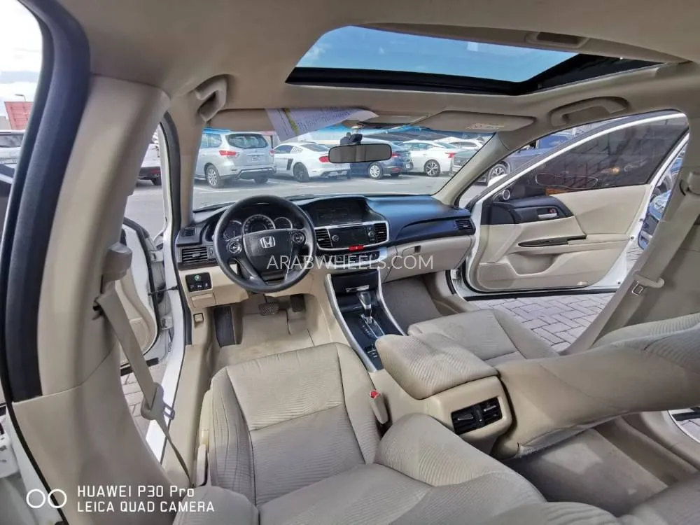 Honda Accord 2016 for Sale in Sharjah Image-21