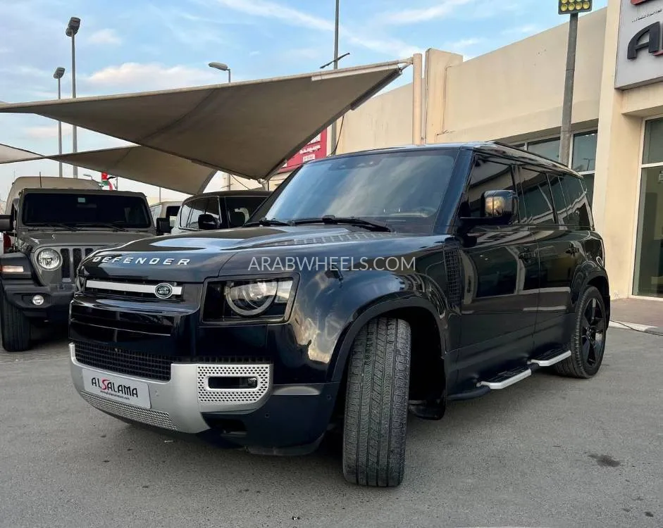 Land Rover Defender 2024 for Sale in Sharjah Image-4