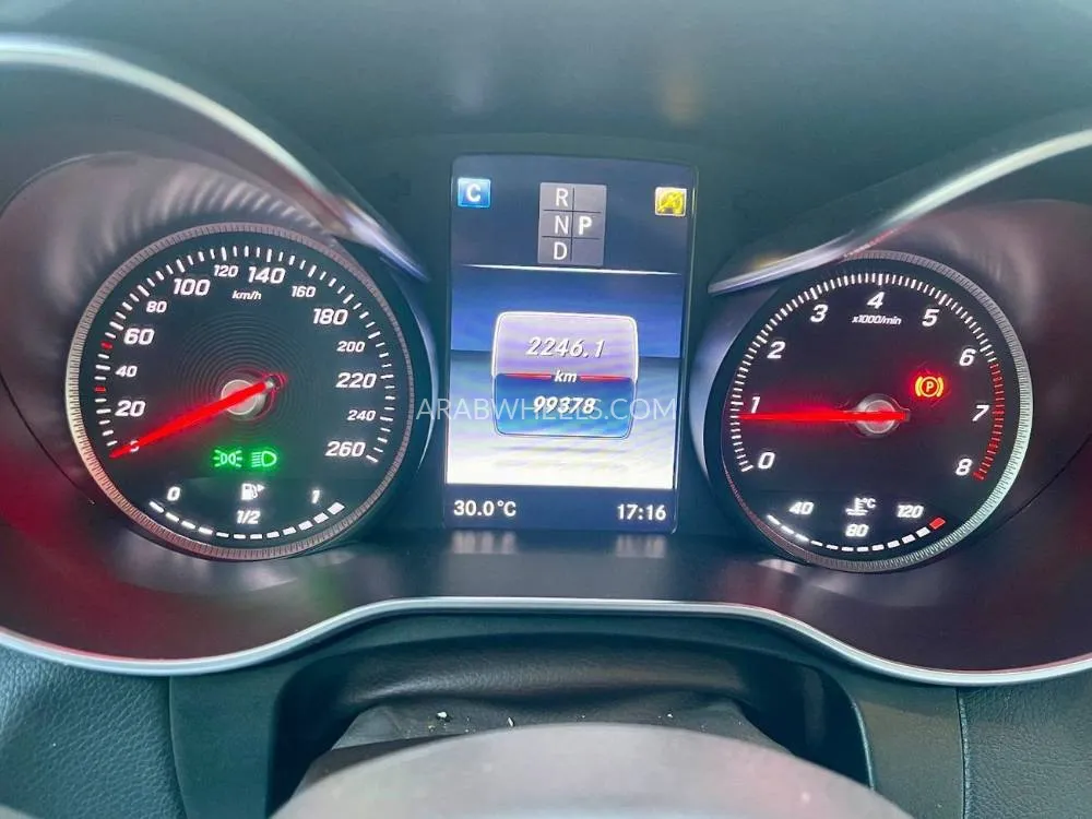 Mercedes Benz GLC Class 2017 for Sale in Sharjah Image-6