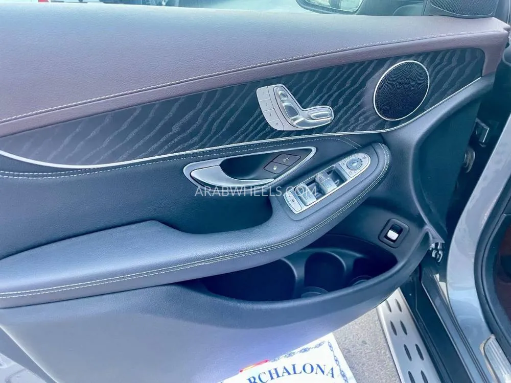 Mercedes Benz GLC Class 2017 for Sale in Sharjah Image-14