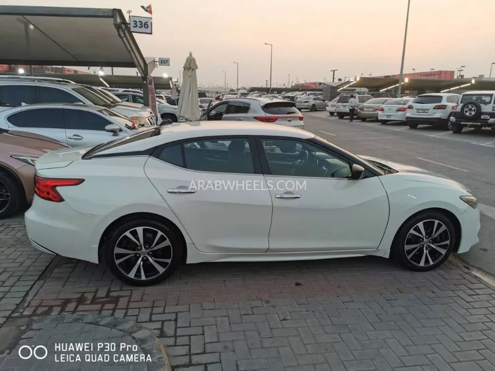 Nissan Maxima 2016 for Sale in Sharjah Image-12
