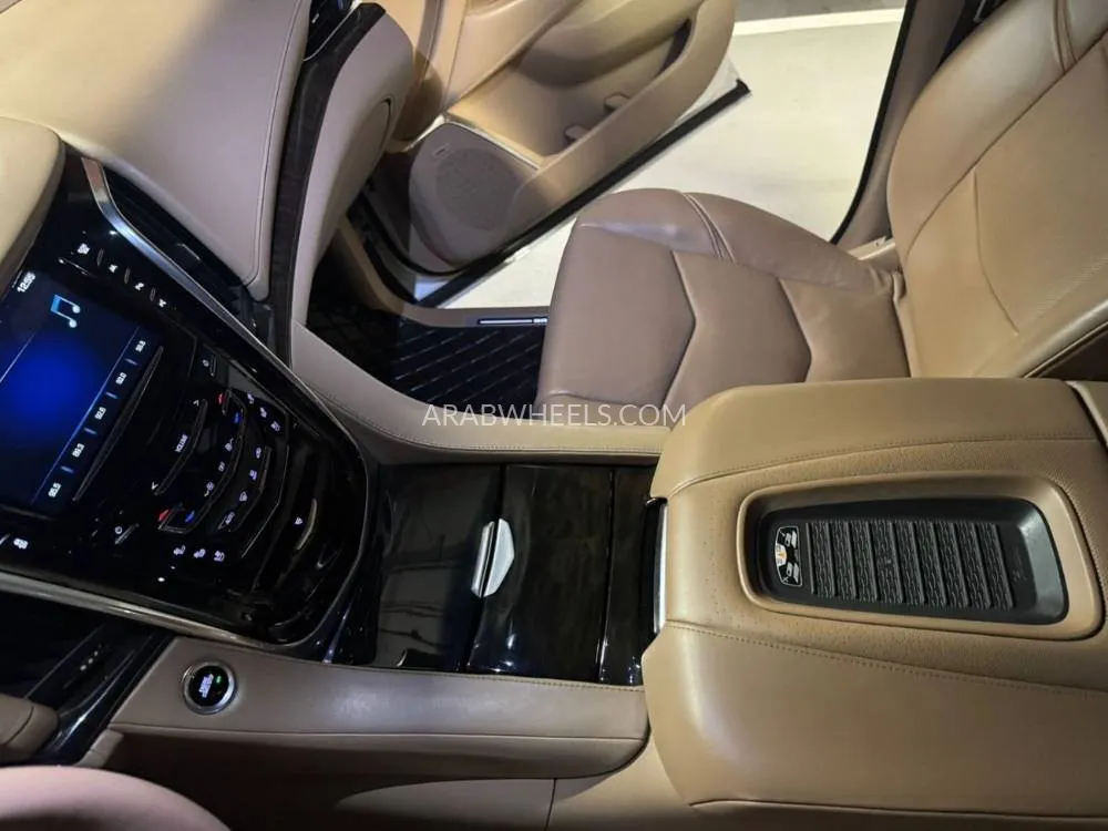 Cadillac Escalade 2019 for Sale in Dubai Image-13
